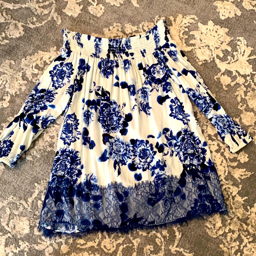 Off the shoulder top with lace detail